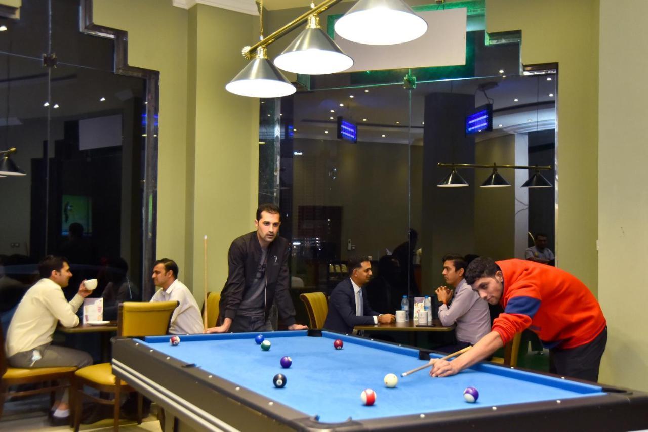 Emirates Stars Hotel Apartments Sharjah Exteriör bild