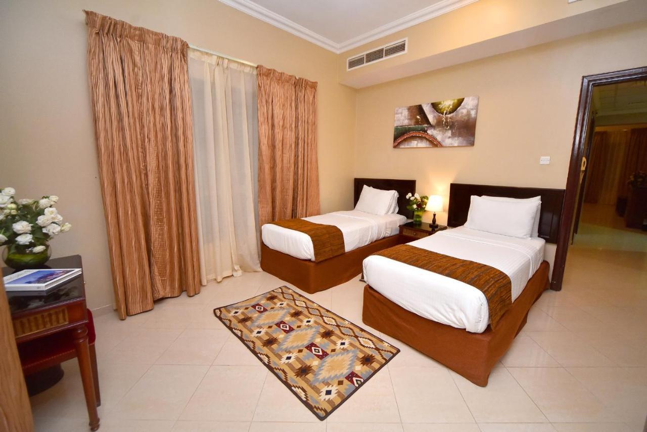 Emirates Stars Hotel Apartments Sharjah Exteriör bild