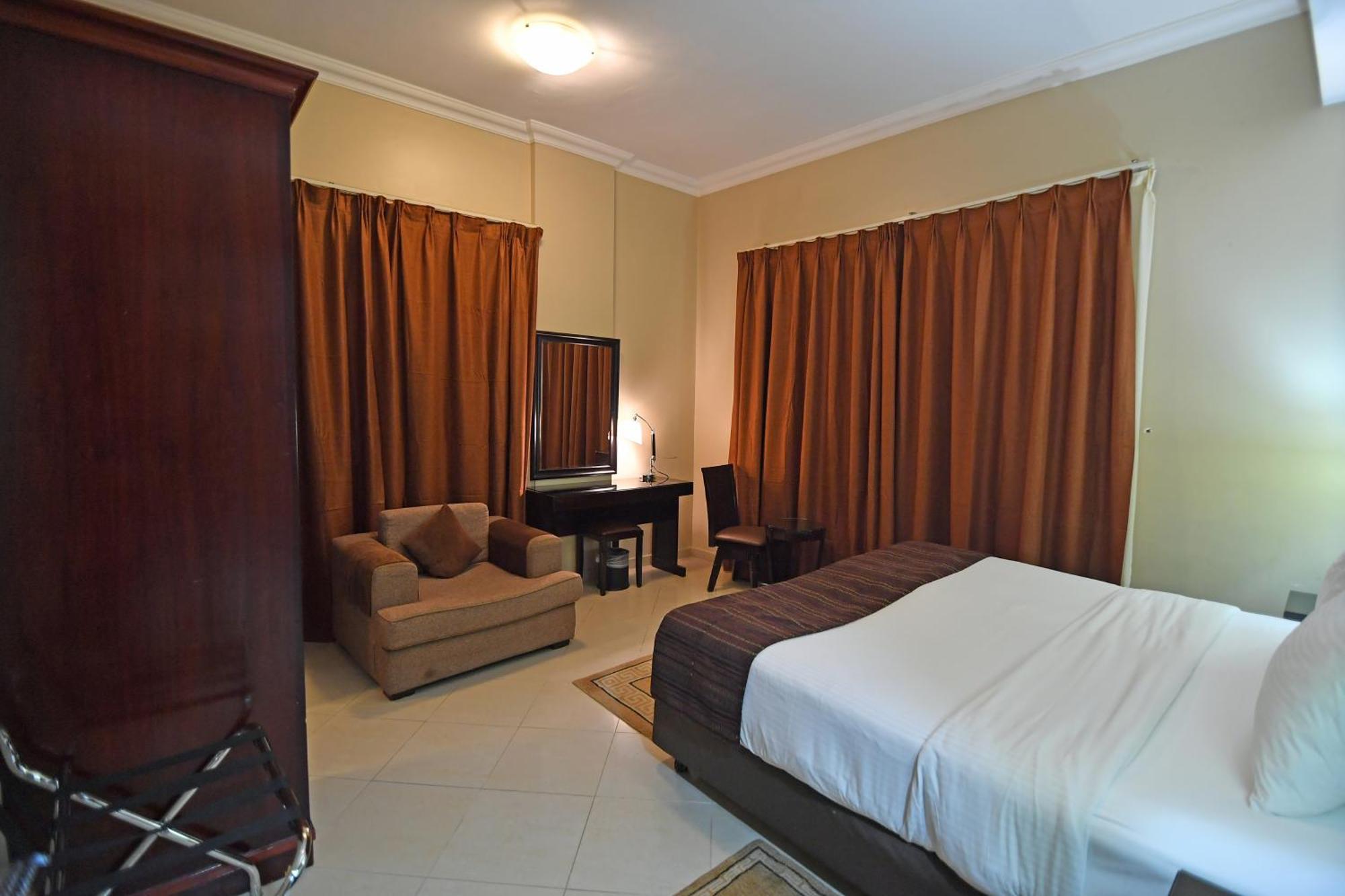 Emirates Stars Hotel Apartments Sharjah Exteriör bild