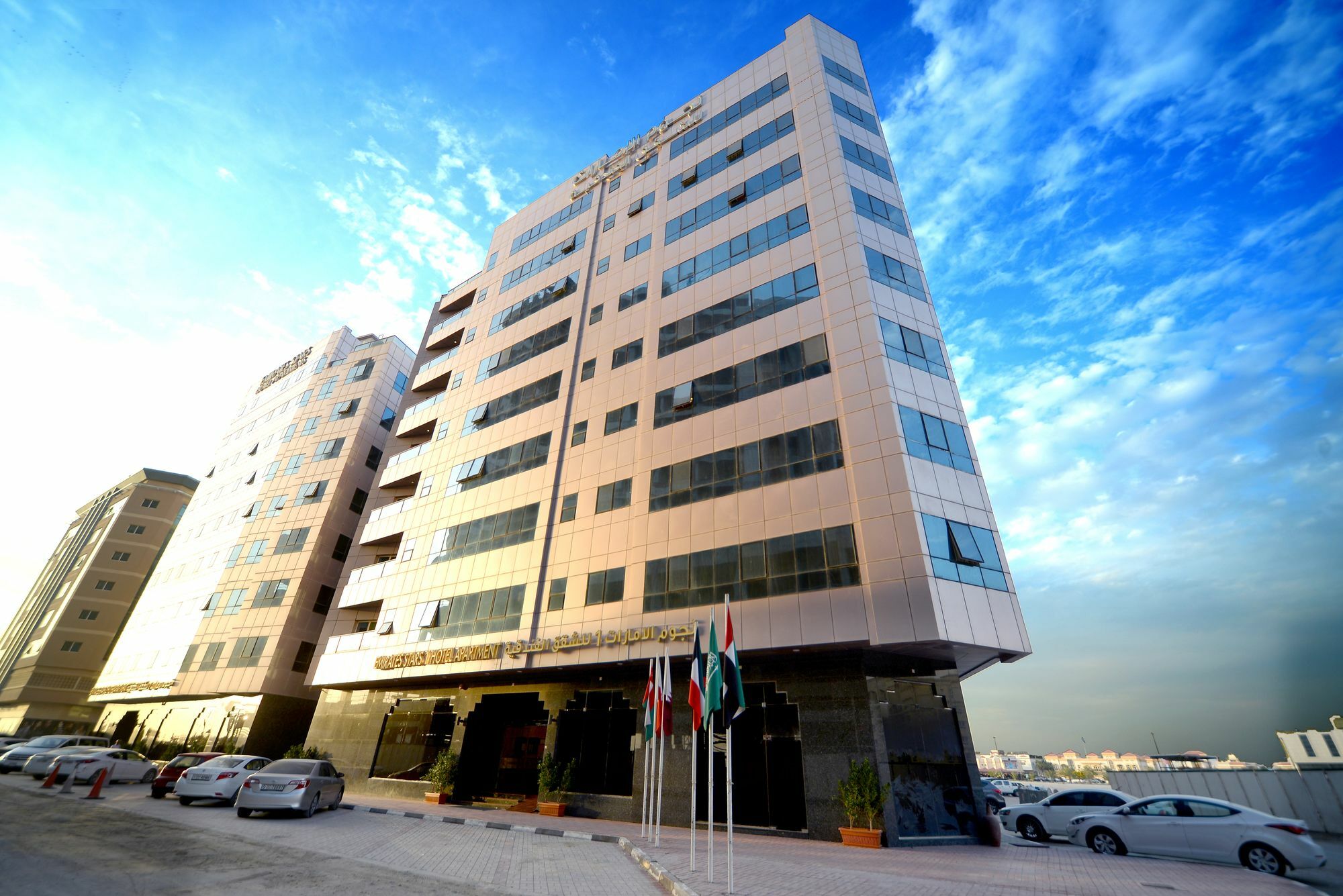 Emirates Stars Hotel Apartments Sharjah Exteriör bild